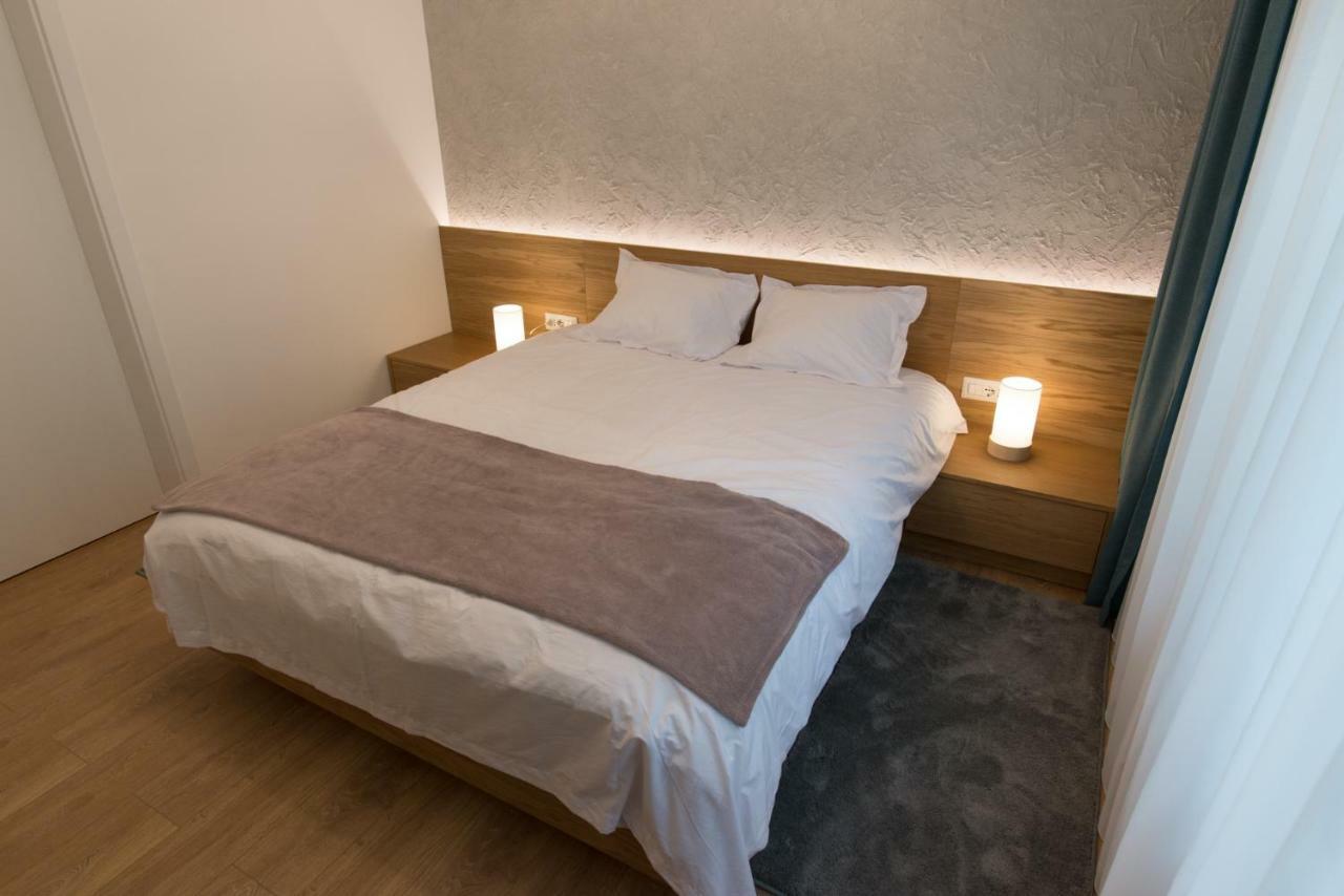 Arbans Elegant Apartment In The City Center Bukarest Eksteriør billede